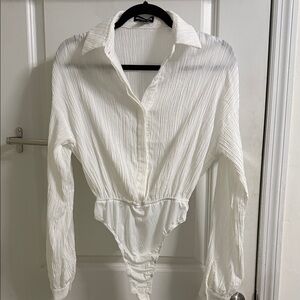 PrettyLittleThing Cream Textured Long-Sleeve Bodysuit